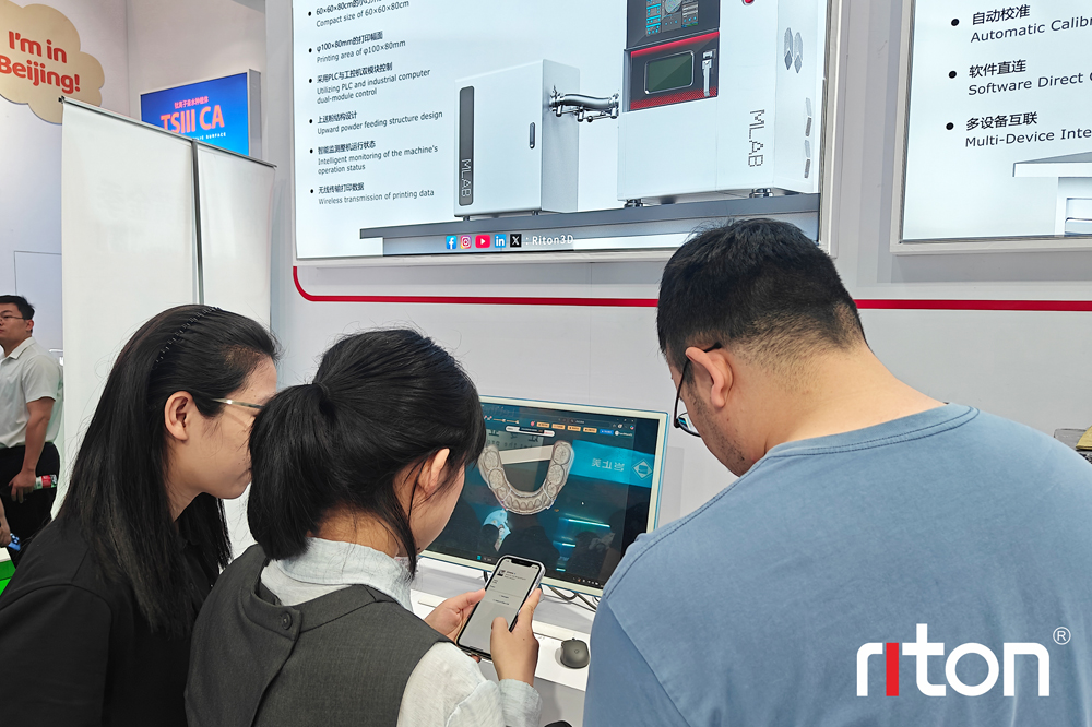 design-and-production-are-done-in-one-go-modules-can-be-matched-as-needed-ruitongs-additive-removable-appliances-and-dental-digital-solutions-attract-countless-attention-8.jpg