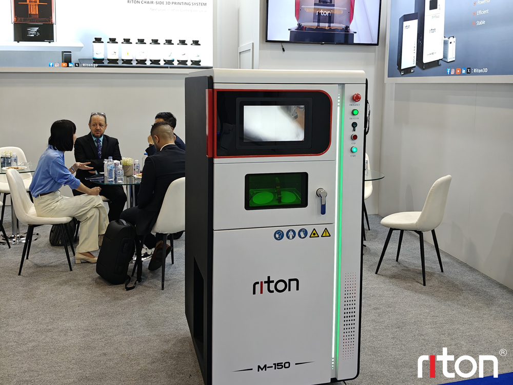exhibition-review-ritons-customized-value-added-equipment-m-150-was-shown-at-idex-in-turkey-achieving-the-smart-jump-in-personalized-printing-2.jpg